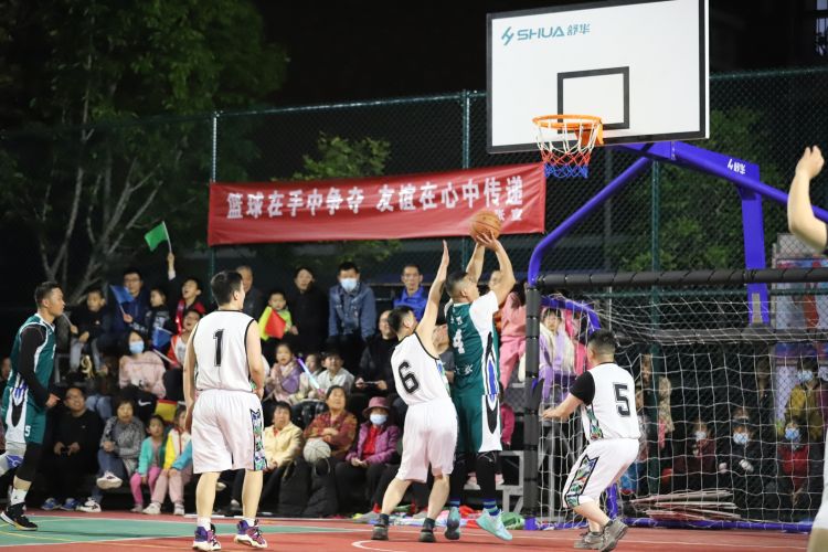 越表现常常