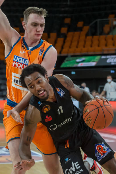 因为他们深 因为他们深