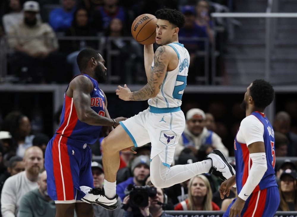 他曾两度获 他曾两度获